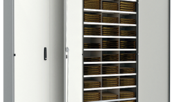 PRATELEIRAS ESCANINHOS E PORTAS COM VEDAÇÃO PARA ARMAZENAGEM DE EXSICATAS